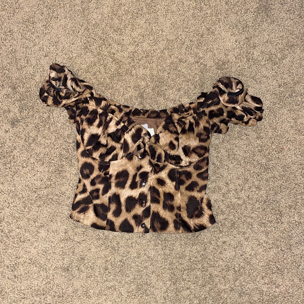 Princess Polly leopard top